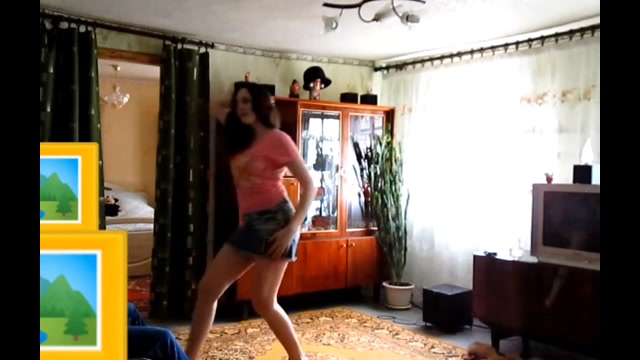 Dancing Striptease: Stunning and Effortless Performance